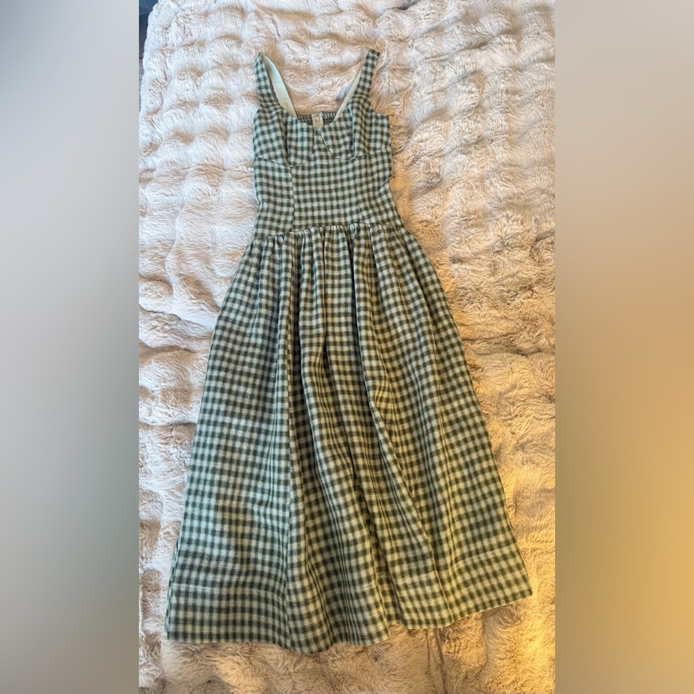 Reformation Roslyn Linen Dress in Cactus. Brand new without tags, never worn. - Picture 9 of 16